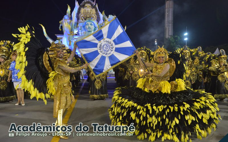 Desfile da Acadêmicos do Tatuapé no Carnaval 2025 de São Paulo