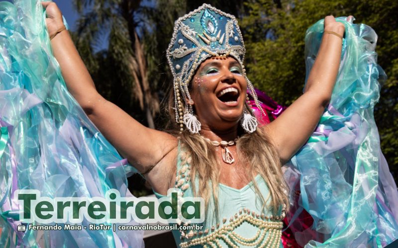 Fotos Bloco Terreirada no Carnaval de Rua no Rio de Janeiro