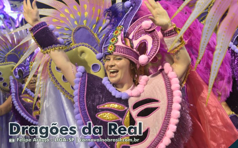 Desfile da Dragões da Real no Carnaval 2025 de São Paulo