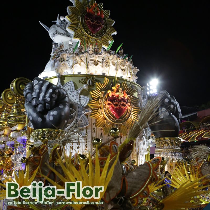 Desfile Beija-Flor no Carnaval 2025 do Rio de Janeiro - carnavalnobrasil.com.br