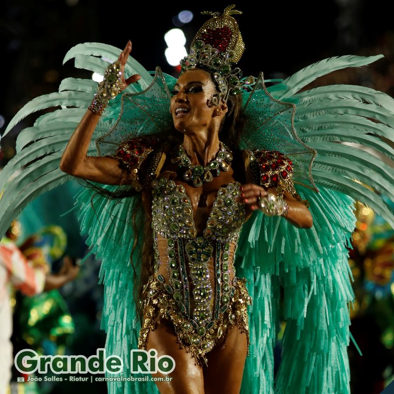 Desfile Grande Rio no Carnaval 2025 do Rio de Janeiro