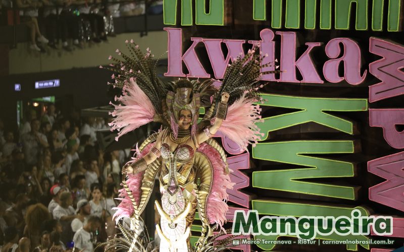 Desfile Mangueira no Carnaval 2025 do Rio de Janeiro - carnavalnobrasil.com.br