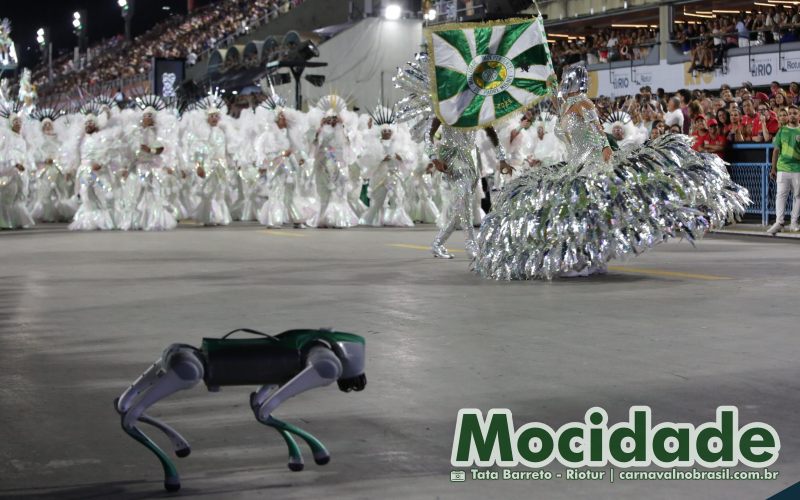 Desfile Mocidade Independente de Padre Miguel no Carnaval 2025 do Rio de Janeiro