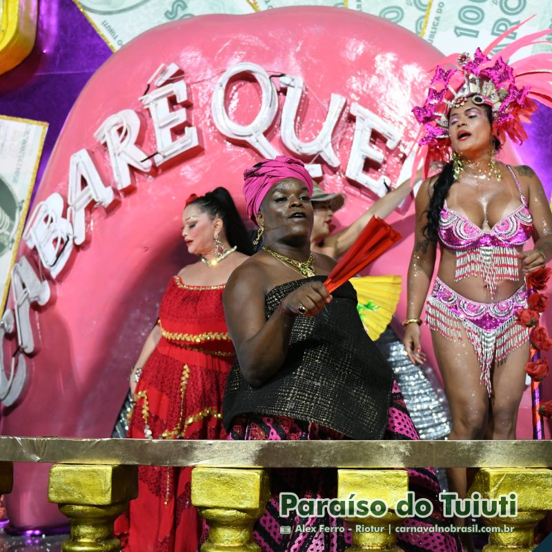 Desfile Paraíso do Tuiuti no Carnaval 2025 do Rio de Janeiro