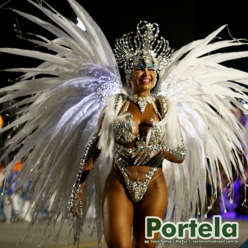 Desfile Portela no Carnaval 2025 do Rio de Janeiro