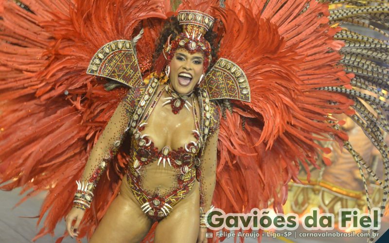 Desfile Gaviões da Fiel no Carnaval 2025 de São Paulo