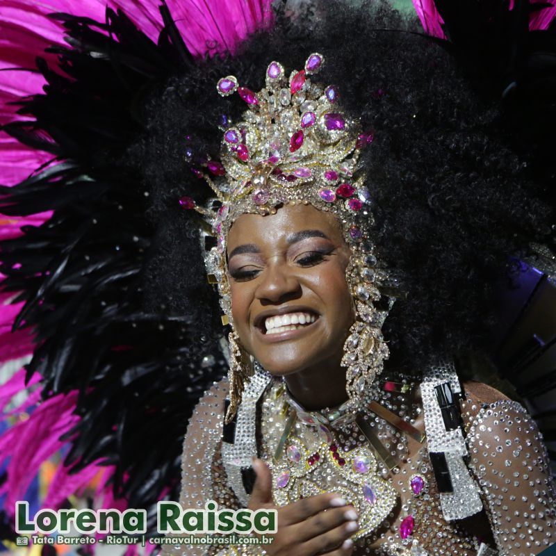 Lorena Raissa, rainha de bateria da Beija-Flor de Nilópolis no Carnaval 2025 do Rio de Janeiro