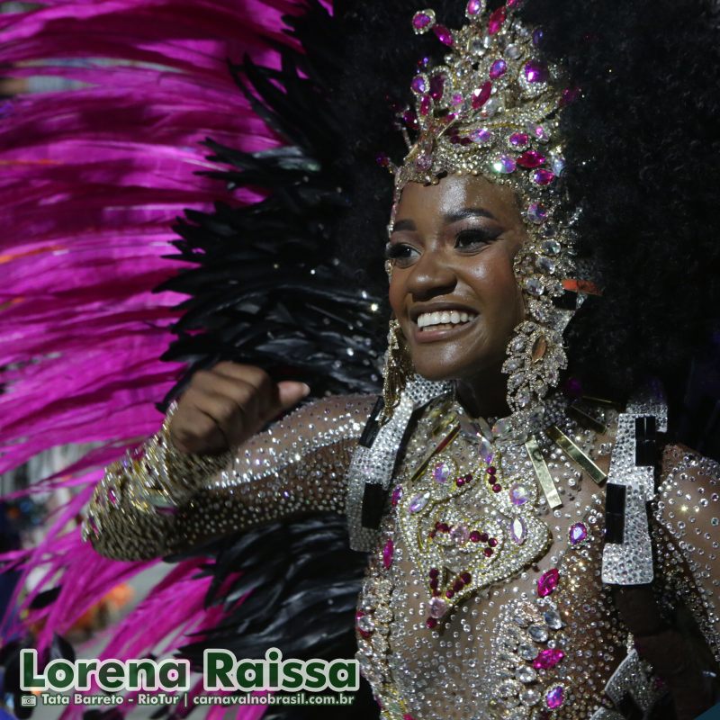 Lorena Raissa, rainha de bateria da Beija-Flor de Nilópolis no Carnaval 2025 do Rio de Janeiro