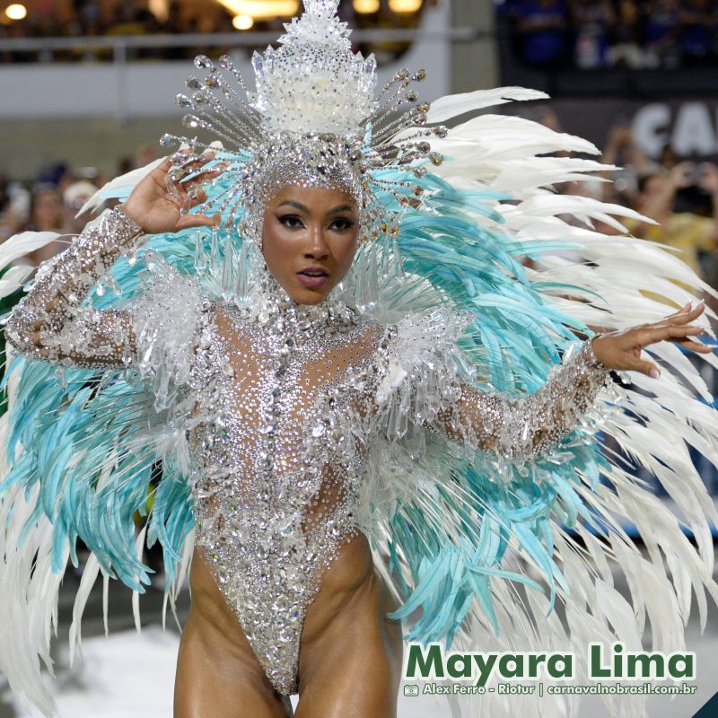 Mayara Lima, rainha de Bateria da Paraiso do Tuiuti, no Carnaval 2025 