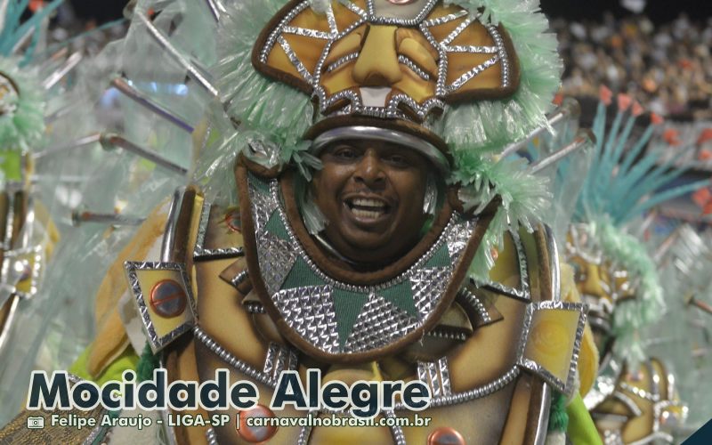 Desfile Mocidade Alegre no Carnaval 2025 de São Paulo