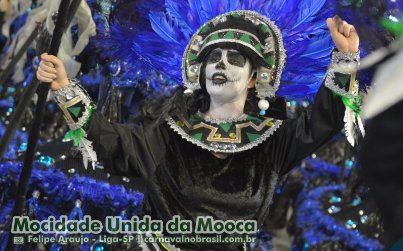 Desfile Mocidade Unida da Mooca no Carnaval 2025 de São Paulo