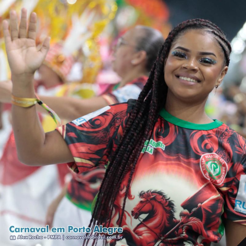 Desfile Estado Maior da Restinga no Carnaval 2025 de Porto Alegre