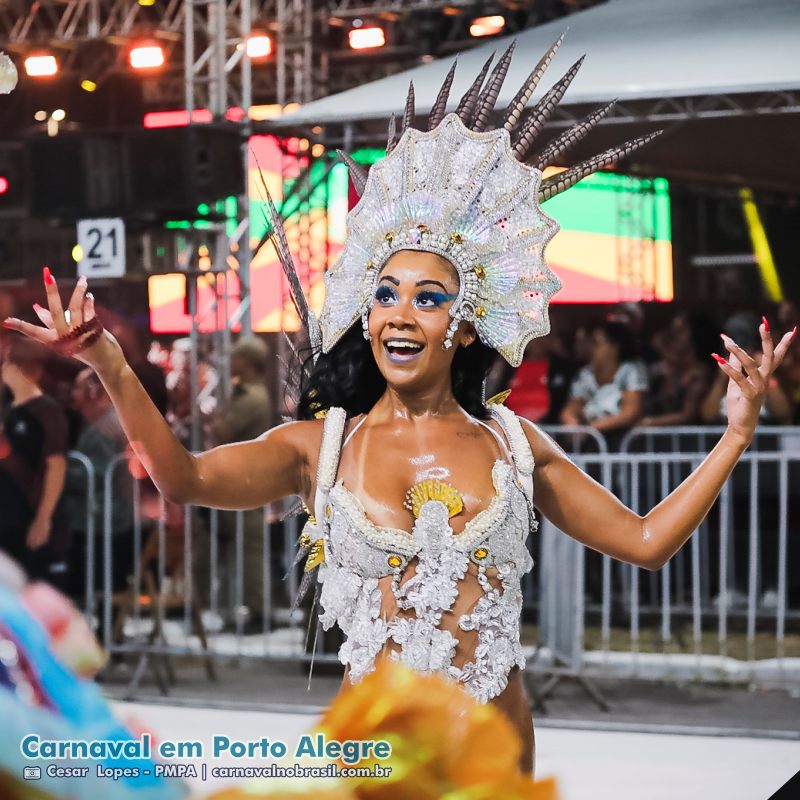 Porto Alegre Carnaval 2025 no Porto Seco : desfile União da Tinga