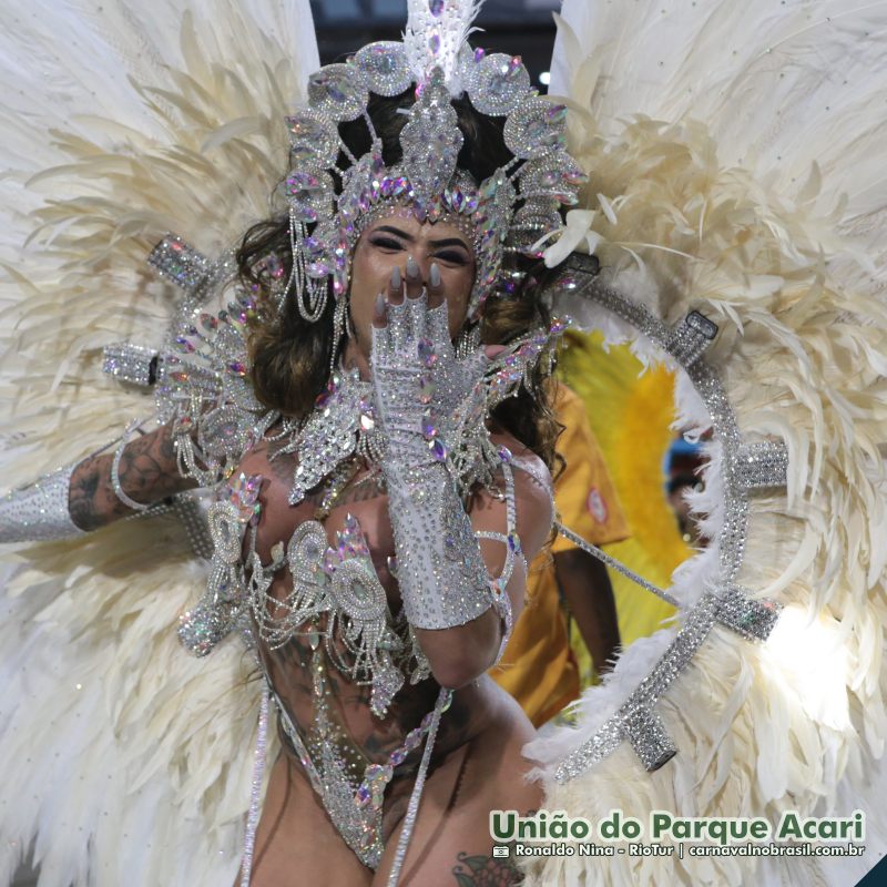 Desfile da União do Parque Acari no Carnaval 2025 no Rio de Janeiro - carnavalnobrasil.com.br