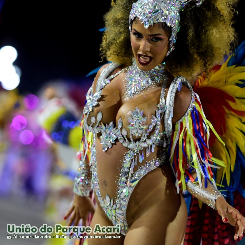 Desfile da União do Parque Acari no Carnaval 2025 no Rio de Janeiro - carnavalnobrasil.com.br