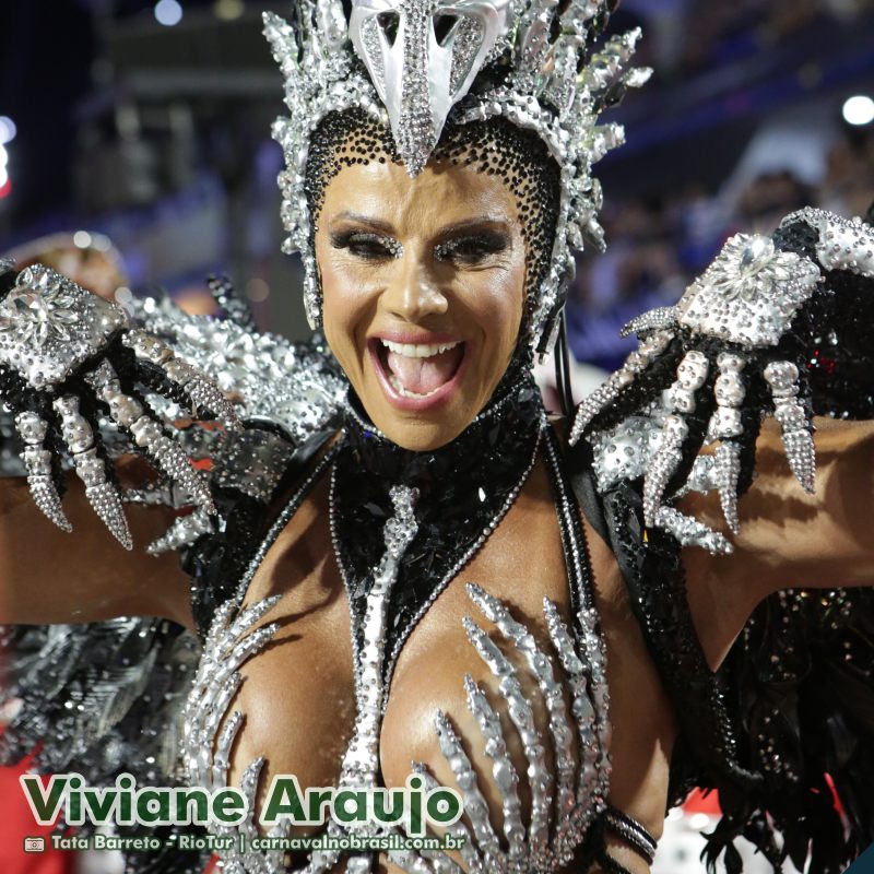 Viviane Araujo, rainha de bateria da Salgueiro no Carnaval 2025