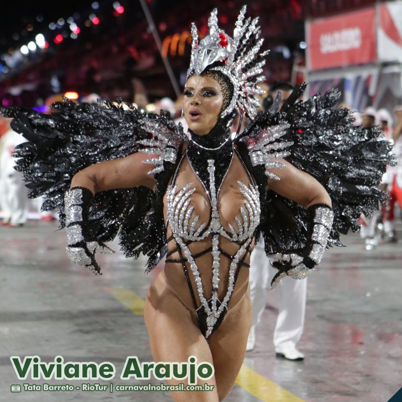 Viviane Araujo, rainha de bateria da Salgueiro no Carnaval 2025