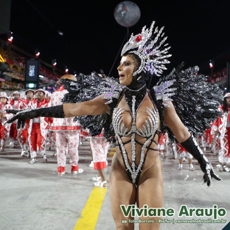 Viviane Araujo, rainha de bateria da Salgueiro no Carnaval 2025