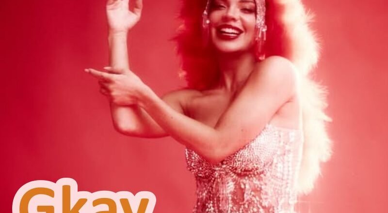 Famosas nos desfiles das escolas de samba do grupo especial na Marquês de Sapucaí no Carnaval 2026 do Rio de Janeiro