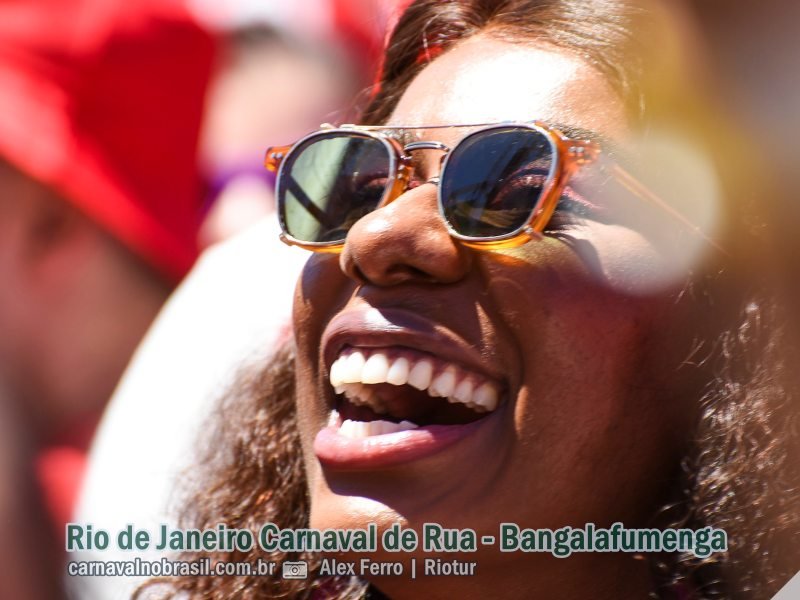 Rio de Janeiro Carnaval de Rua - Bloco Bangalafumenga - carnavalnobrasil.com.br