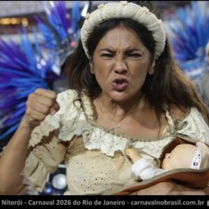 Atriz Dira Paes no desfile da Acadêmicos de Niterói no Carnaval 2026 do Rio de Janeiro
