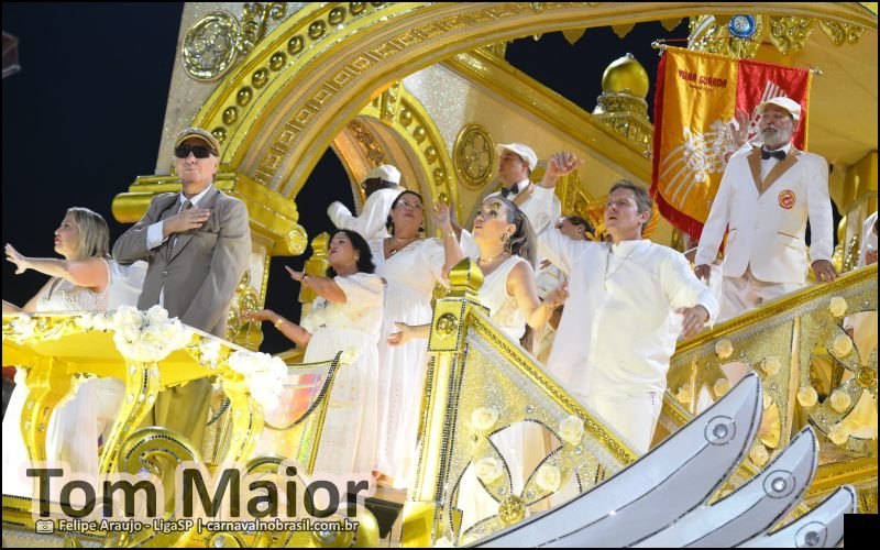 Desfile Tom Maior no Carnaval 2026 de São Paulo - carnavalnobrasil.com.br